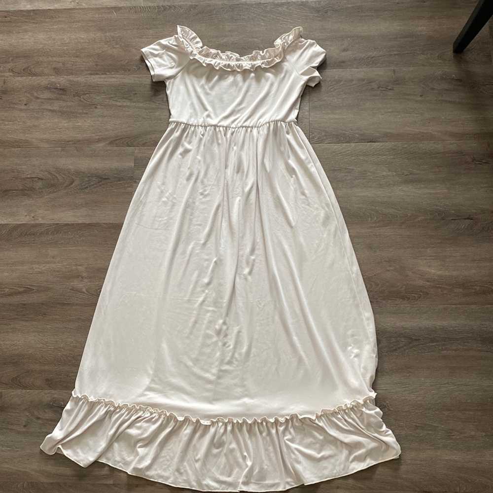Mother bee maternity large maxi dress
